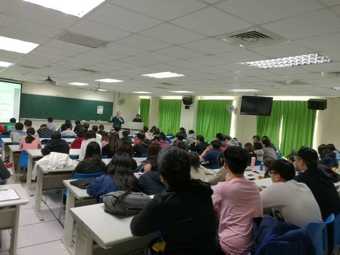 11月28日-物流系日間部系大會照片圖片